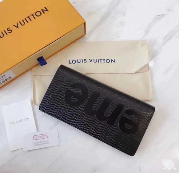 Vuitton Louis wallet Supreme 0726